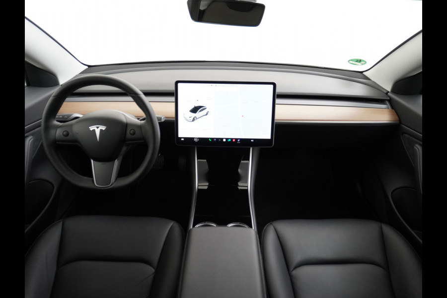 Tesla Model 3 Long Range AWD 75kWh Soh 89% Lmv 19" Navi Ecc Leder Panoramadak Adaptive Cruise Control Autopilot Elek.Stoelen+Verwarmd+Memory Premium Audio 4WD Privacy Glas Fabrieksgarantie op Accu en motor tot 24-08-2028 1e Eigenaar Origineel Nederlandse Auto