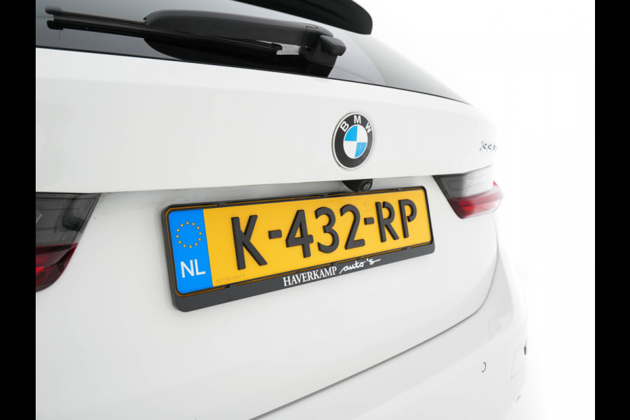 BMW 3 Serie Touring 330e (INCL-BTW) *LUXURY-LEATHER | NAVI-FULLMAP |  DIGI-COCKPIT | FULL-LED | DAB | ECC | PDC | ADAPTIVE-CRUISE | HEATED-SPORSEATS | KEYLESS | PRIVACY-GLASS | KEYLESS | CARPLAY | TOWBAR | 17"ALU*