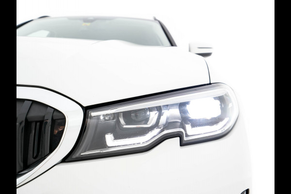 BMW 3 Serie Touring 330e (INCL-BTW) *LUXURY-LEATHER | NAVI-FULLMAP |  DIGI-COCKPIT | FULL-LED | DAB | ECC | PDC | ADAPTIVE-CRUISE | HEATED-SPORSEATS | KEYLESS | PRIVACY-GLASS | KEYLESS | CARPLAY | TOWBAR | 17"ALU*