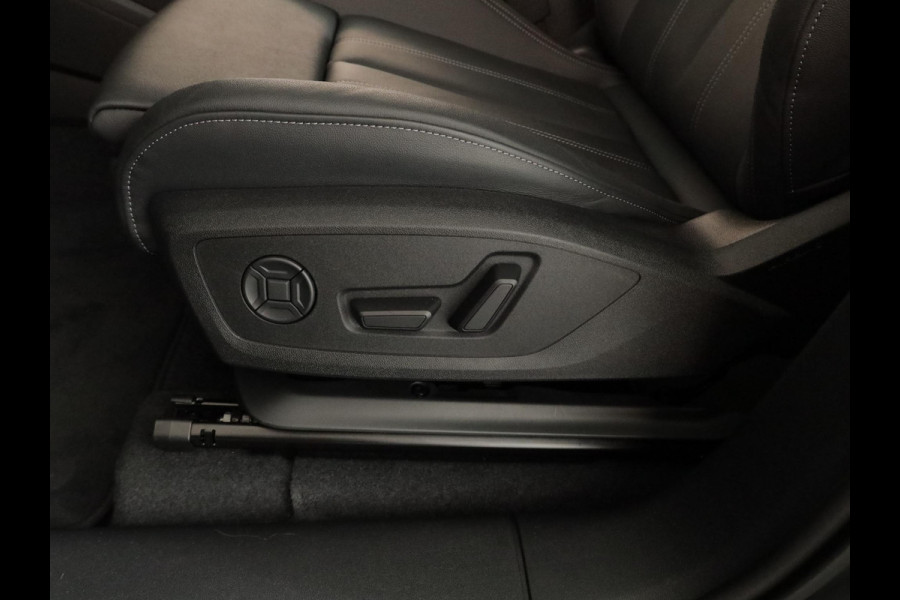 Audi Q6 e-tron Advanced edition e-tron perf 225kW/306pk 100Kwh Ha Tech Plus pakket, sportstoelen met leder, bumpers in kleur carrosserie, omgevingscamera's