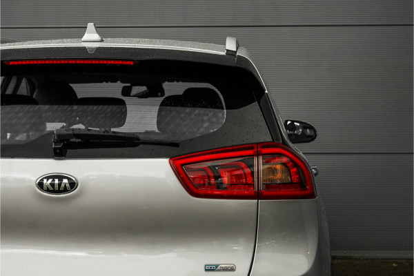 Kia Niro 1.6 GDi Hybrid DynamicLine Camera Navi CarPlay