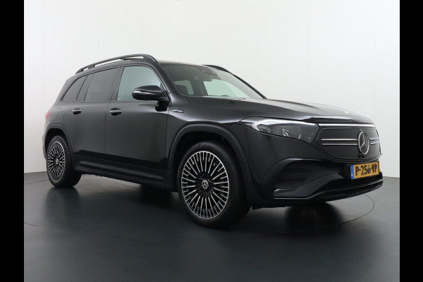 Mercedes-Benz EQB 250 AMG Line 7p. 67 kWh VAN: 38.900,- VOOR: 35.877,- UW HERFSTVOORDEEL: 3.023,- PANORAMADAK | ELECTR STOELEN+geheugen | AMBILIGHT | ADAPTIVE CRUISE | HEAD UP | MEGA COMPLEET!