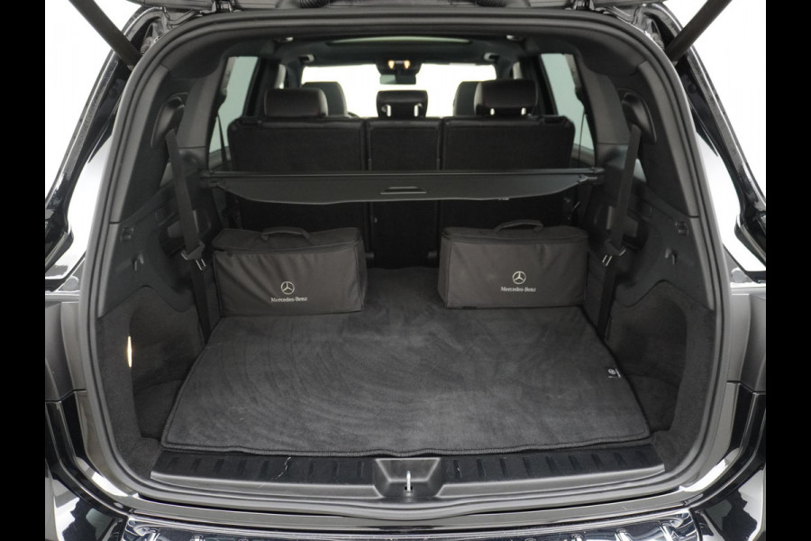 Mercedes-Benz EQB 250 AMG Line 7p. 67 kWh VAN: 38.900,- VOOR: 35.877,- UW HERFSTVOORDEEL: 3.023,- PANORAMADAK | ELECTR STOELEN+geheugen | AMBILIGHT | ADAPTIVE CRUISE | HEAD UP | MEGA COMPLEET!