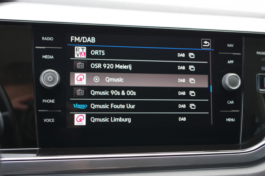 Volkswagen Polo 1.0 TSI Highline 110 PK Automaat, Carplay, LED, Stoelverwarming