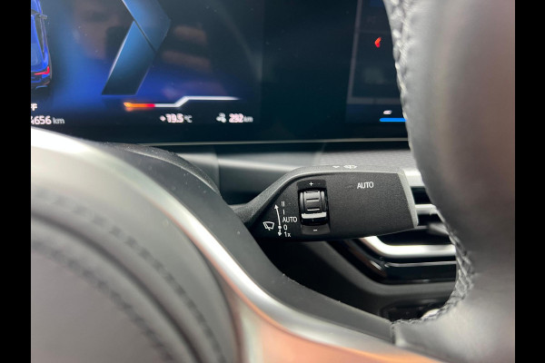 BMW i4 eDrive40 84 kWh 250KW | M-Pakket | 19 Inch | NL-Auto |