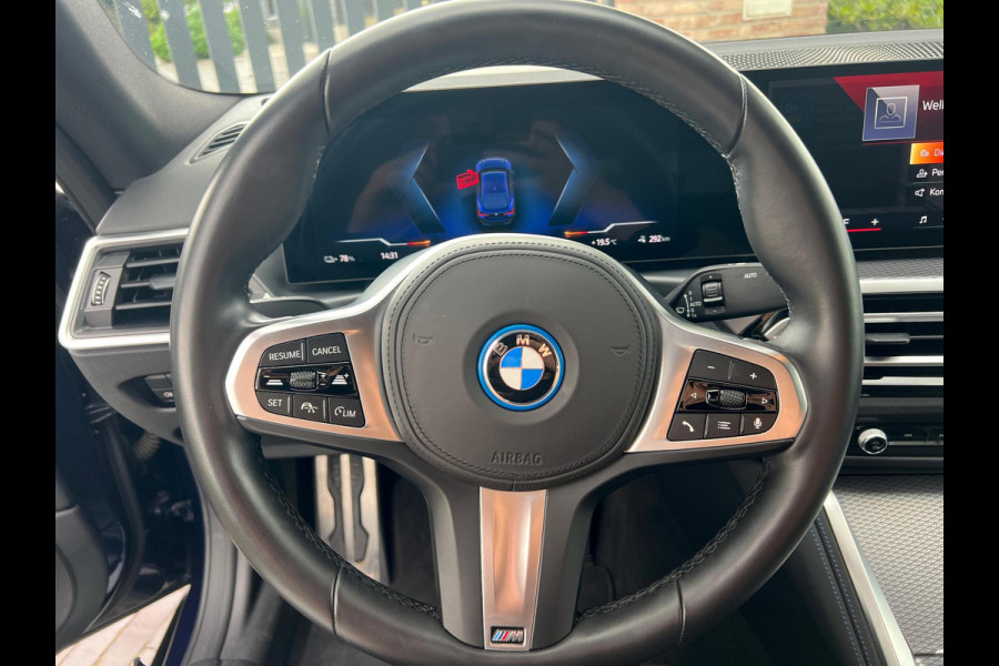 BMW i4 eDrive40 84 kWh 250KW | M-Pakket | 19 Inch | NL-Auto |