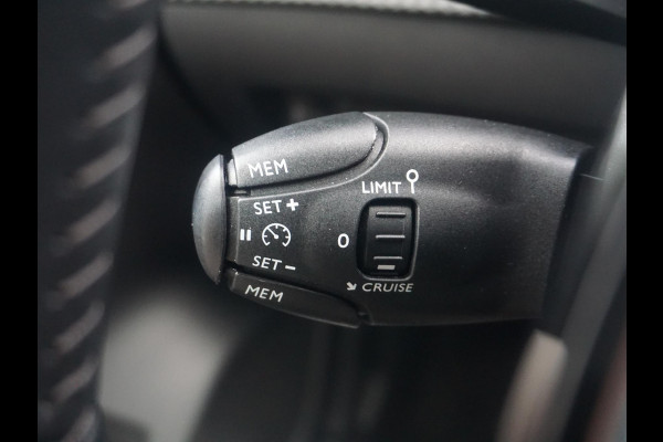 Peugeot e-208 EV Allure Pack 50 kWh