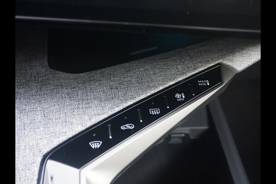 Peugeot 5008 1.2 Hybrid 136 Allure