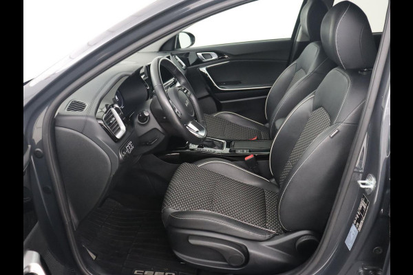 Kia Ceed Sportswagon 1.6 GDI PHEV ExecutiveLine | Automaat | Camera | Cruise control | Climate control | LMV 17 inch | LED | Stuurverwarming | Stoelverwarming | Lane assist | Navigatie