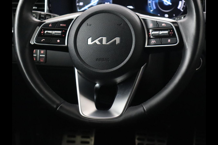 Kia Ceed Sportswagon 1.6 GDI PHEV ExecutiveLine | Automaat | Camera | Cruise control | Climate control | LMV 17 inch | LED | Stuurverwarming | Stoelverwarming | Lane assist | Navigatie
