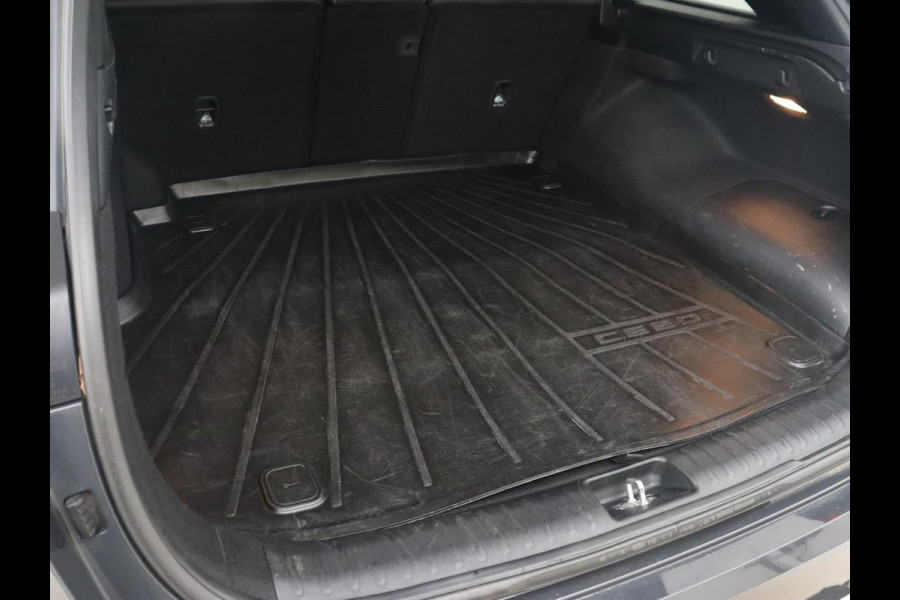 Kia Ceed Sportswagon 1.6 GDI PHEV ExecutiveLine | Automaat | Camera | Cruise control | Climate control | LMV 17 inch | LED | Stuurverwarming | Stoelverwarming | Lane assist | Navigatie