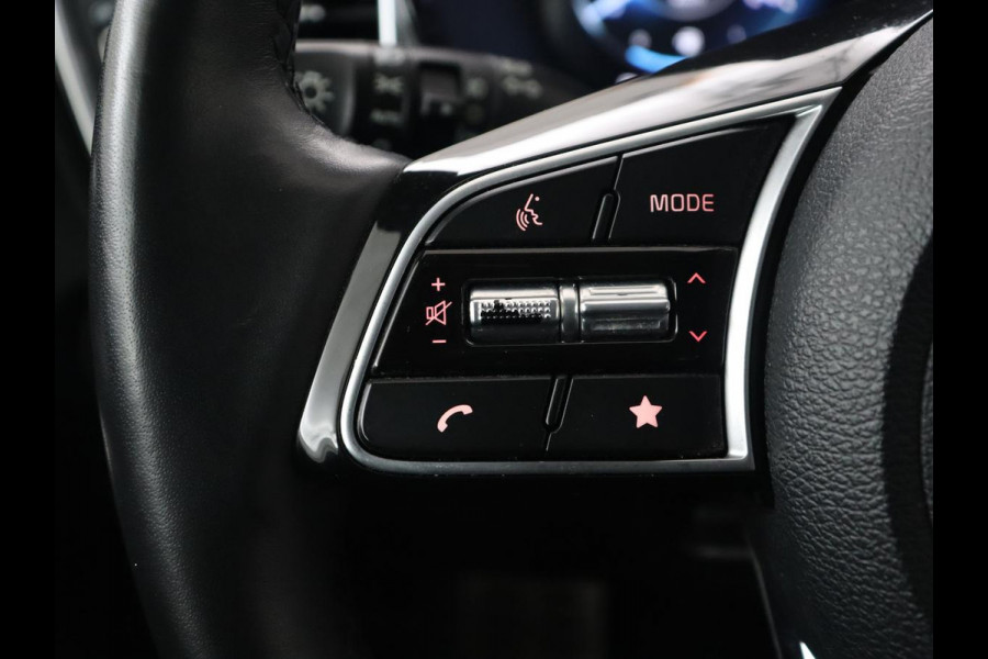 Kia Ceed Sportswagon 1.6 GDI PHEV ExecutiveLine | Automaat | Camera | Cruise control | Climate control | LMV 17 inch | LED | Stuurverwarming | Stoelverwarming | Lane assist | Navigatie