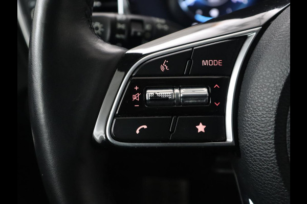 Kia Ceed Sportswagon 1.6 GDI PHEV ExecutiveLine | Automaat | Camera | Cruise control | Climate control | LMV 17 inch | LED | Stuurverwarming | Stoelverwarming | Lane assist | Navigatie