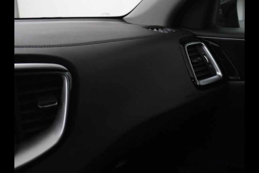 Kia Ceed Sportswagon 1.6 GDI PHEV ExecutiveLine | Automaat | Camera | Cruise control | Climate control | LMV 17 inch | LED | Stuurverwarming | Stoelverwarming | Lane assist | Navigatie
