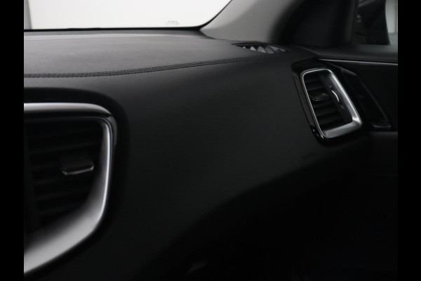 Kia Ceed Sportswagon 1.6 GDI PHEV ExecutiveLine | Automaat | Camera | Cruise control | Climate control | LMV 17 inch | LED | Stuurverwarming | Stoelverwarming | Lane assist | Navigatie