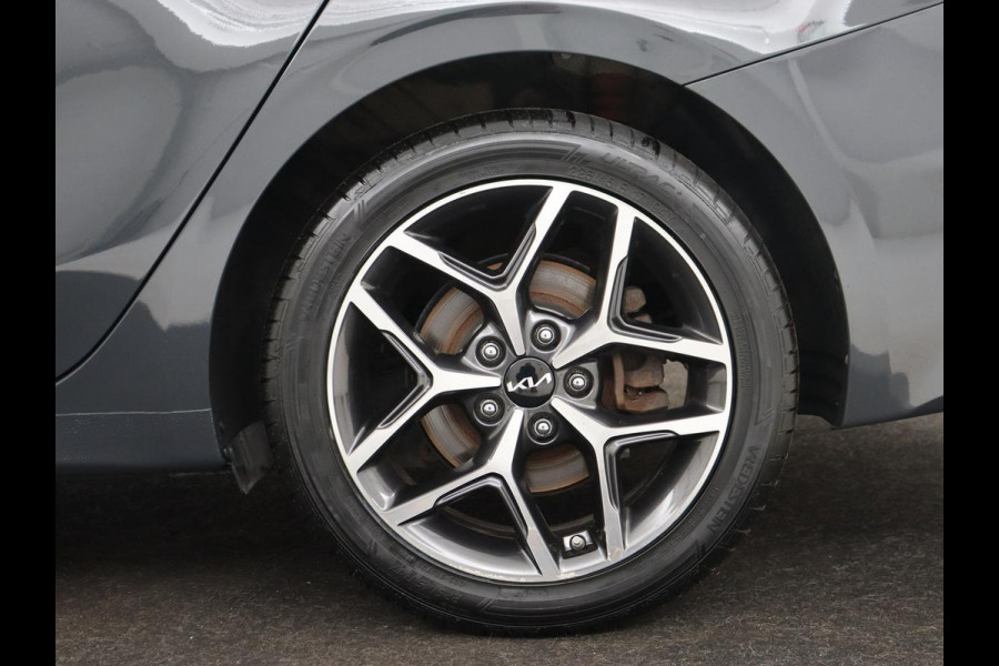 Kia Ceed Sportswagon 1.6 GDI PHEV ExecutiveLine | Automaat | Camera | Cruise control | Climate control | LMV 17 inch | LED | Stuurverwarming | Stoelverwarming | Lane assist | Navigatie