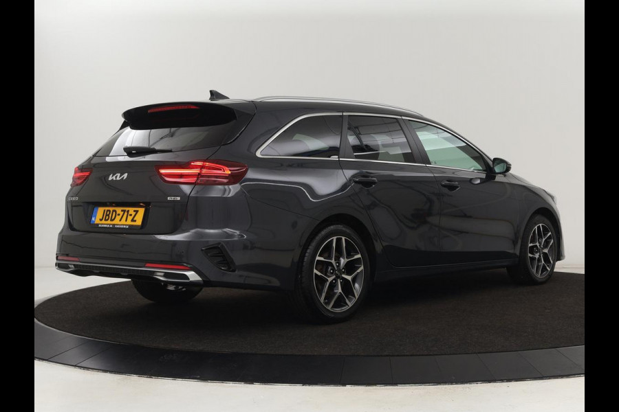 Kia Ceed Sportswagon 1.6 GDI PHEV ExecutiveLine | Automaat | Camera | Cruise control | Climate control | LMV 17 inch | LED | Stuurverwarming | Stoelverwarming | Lane assist | Navigatie