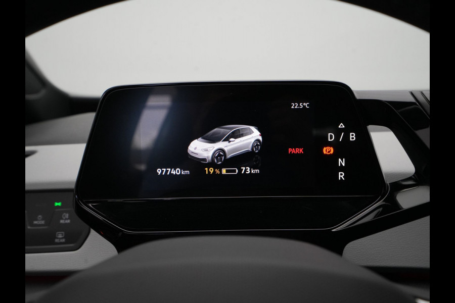 Volkswagen ID.3 First Plus 58 kWh Navigatie Carplay stoel/stuurverwarming Camera Acc  10