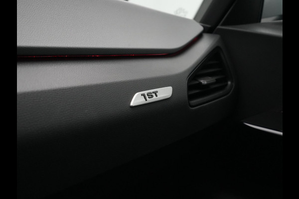 Volkswagen ID.3 First Plus 58 kWh Navigatie Carplay stoel/stuurverwarming Camera Acc  10