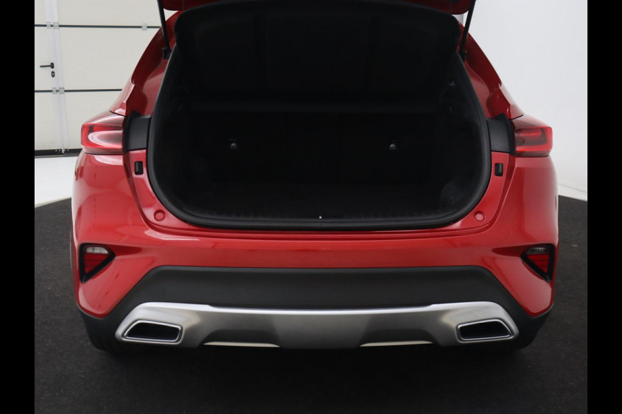 Kia Xceed 1.6 GDi PHEV DynamicLine | Automaat | Carplay | Stuurverwarming | Stoelverwarming | Adaptive cruise | Climate control | Camera | Navigatie | LMV 18 inch | LED
