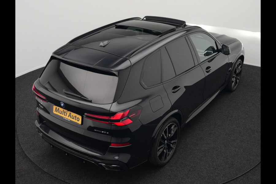 BMW X5 xDrive50e M Sport PRO Plug In Hybrid 490pk PHEV | Panodak | Trekhaak af Fabriek | Lederen Competition Stoelen Memory & Ventilatie | 360 Camera | 22"L.M | Head Up | Harman Kardon | Widescreen Navi |