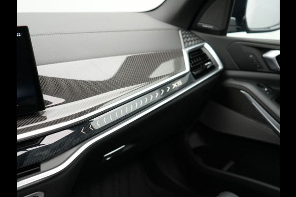 BMW X5 xDrive50e M Sport PRO Plug In Hybrid 490pk PHEV | Panodak | Trekhaak af Fabriek | Lederen Competition Stoelen Memory & Ventilatie | 360 Camera | 22"L.M | Head Up | Harman Kardon | Widescreen Navi |