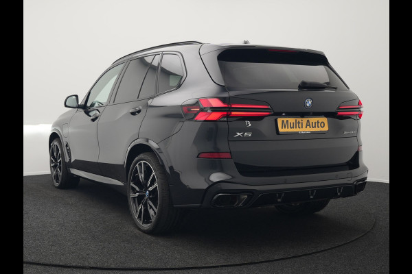BMW X5 xDrive50e M Sport PRO Plug In Hybrid 490pk PHEV | Panodak | Trekhaak af Fabriek | Lederen Competition Stoelen Memory & Ventilatie | 360 Camera | 22"L.M | Head Up | Harman Kardon | Widescreen Navi |