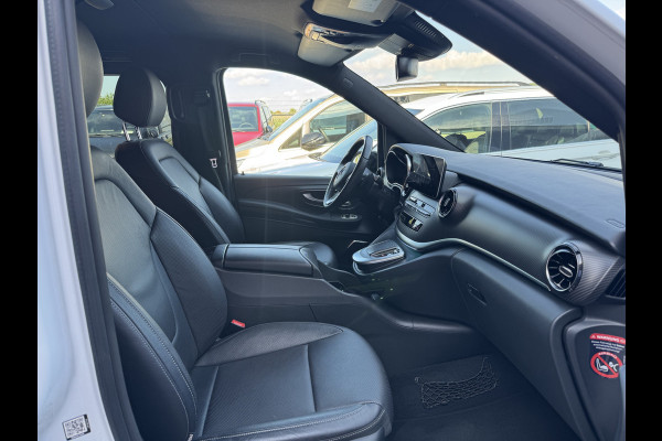 Mercedes-Benz V-Klasse 300d Lang DC Avantgarde AMG / Trekhaak / 360Camera / Leder / Burmester / Koelbox / Stoelventilatie + verwarming / 19'' / DAB / Dodehoek / Cruise Control