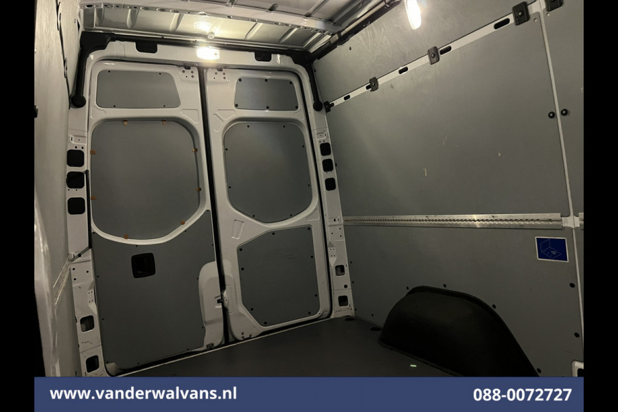 Mercedes-Benz Sprinter 317CDI 170pk L2H2 Airco | Camera | Apple Carplay | Android Auto | Trekhaak MBUX, Bijrijdersbank