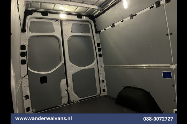 Mercedes-Benz Sprinter 317CDI 170pk L2H2 Airco | Camera | Apple Carplay | Android Auto | Trekhaak MBUX, Bijrijdersbank