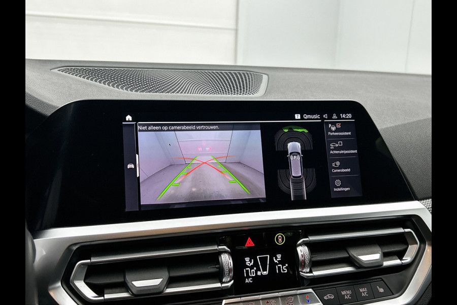 BMW 3 Serie Touring 330i M-SPORT Business Edition Plus(Dealer OnderH, Navi, Camera, Lane Assist, Active Cruise, PDC V+A Etc) BMW 3 Serie Touring 330i M-SPORT Business Edition Plus(Dealer OnderH, Navi, Camera, Lane Assist, Active Cruise, PDC V+A Etc)