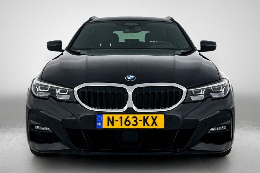 BMW 3 Serie Touring 330i M-SPORT Business Edition Plus(Dealer OnderH, Navi, Camera, Lane Assist, Active Cruise, PDC V+A Etc) BMW 3 Serie Touring 330i M-SPORT Business Edition Plus(Dealer OnderH, Navi, Camera, Lane Assist, Active Cruise, PDC V+A Etc)