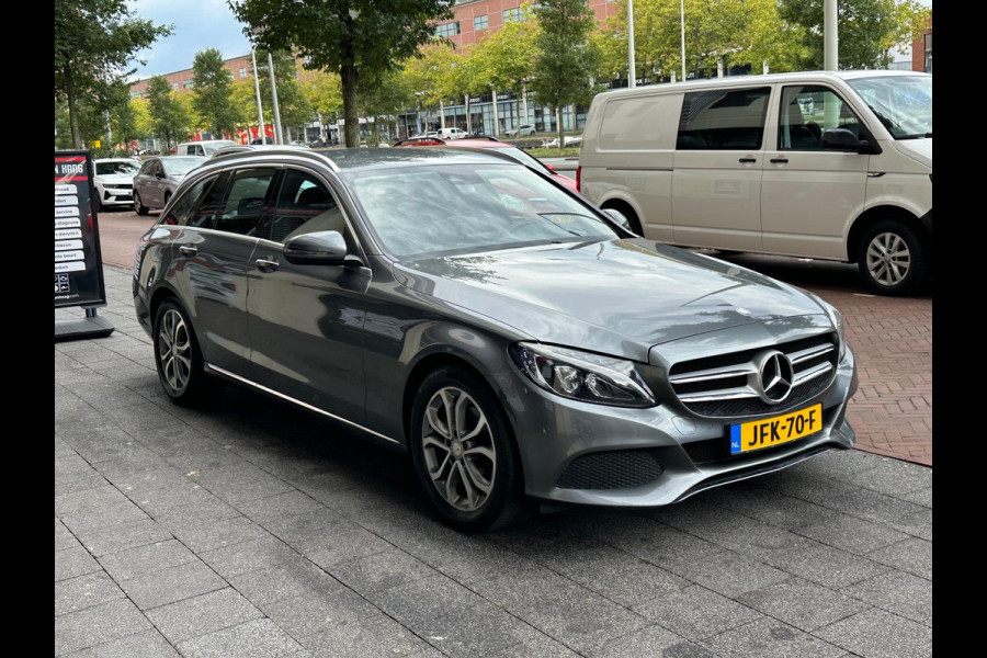 Mercedes-Benz C-Klasse Estate 180 Prestige Automaat Leer Navi Clima