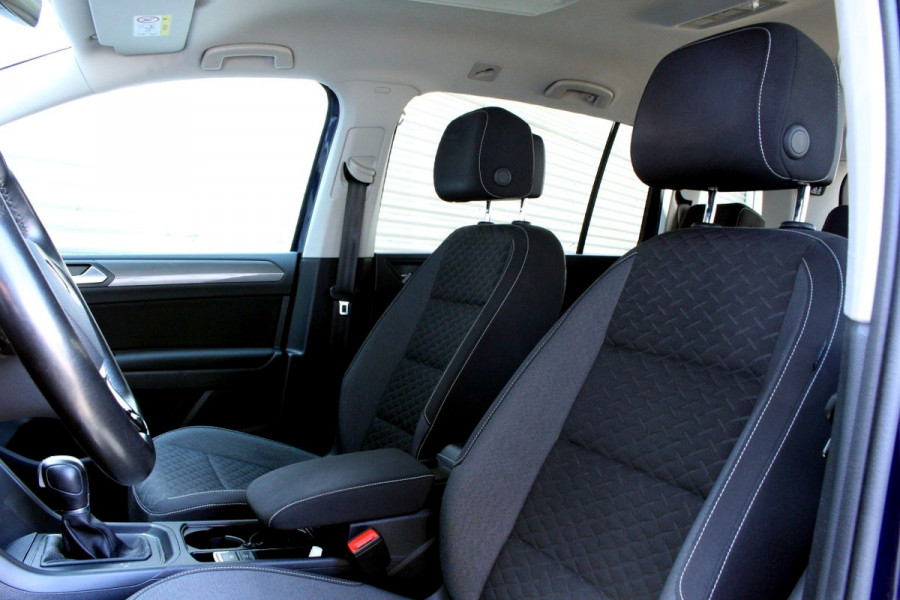 Volkswagen Touran 1.5 TSI DSG Highline 7p 1eEIG! ACC CARPLAY DAB CAMERA '19