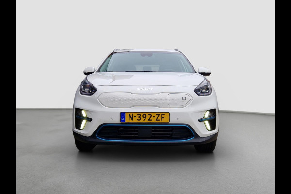 Kia e-Niro ExecutiveLine 64 kWh | 1e Eigenaar | Open Dak | LED | RMC Trekhaak | JBL | Stoelventilatie | Kia e-Niro ExecutiveLine 64 kWh | 1e Eigenaar | Open Dak | LED | RMC Trekhaak | JBL | Stoelventilatie |