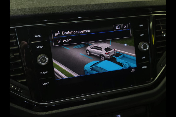 Volkswagen T-Roc 1.5 TSI Sport|PANO|VIRTUAL|ACC