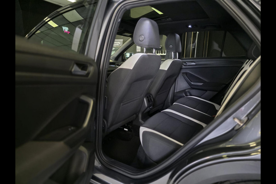 Volkswagen T-Roc 1.5 TSI Sport|PANO|VIRTUAL|ACC