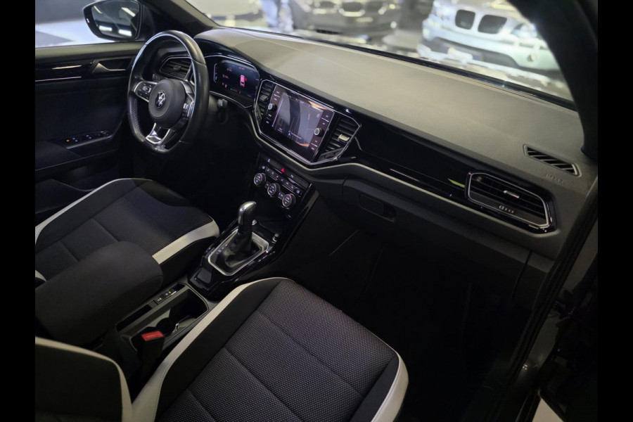 Volkswagen T-Roc 1.5 TSI Sport|PANO|VIRTUAL|ACC