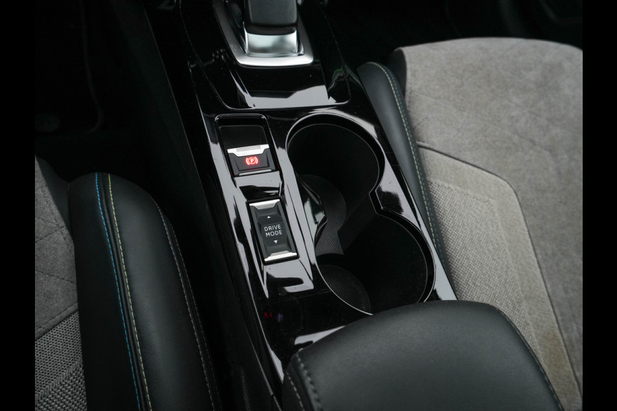 Peugeot e-208 EV GT-Line 350 50 kWh (INCL-BTW) *PANO | FULL-LED | DIGI-COCKPIT | BLINDSPOT | CAMERA | LEATHER-ALCANTARA | AMBIENT-LIGHT | NAVI-FULLMAP | LANE-ASSIST | KEYLESS | DAB | CCS-FASTLOADER | HEATED-SPORTSEATS | 17"ALU