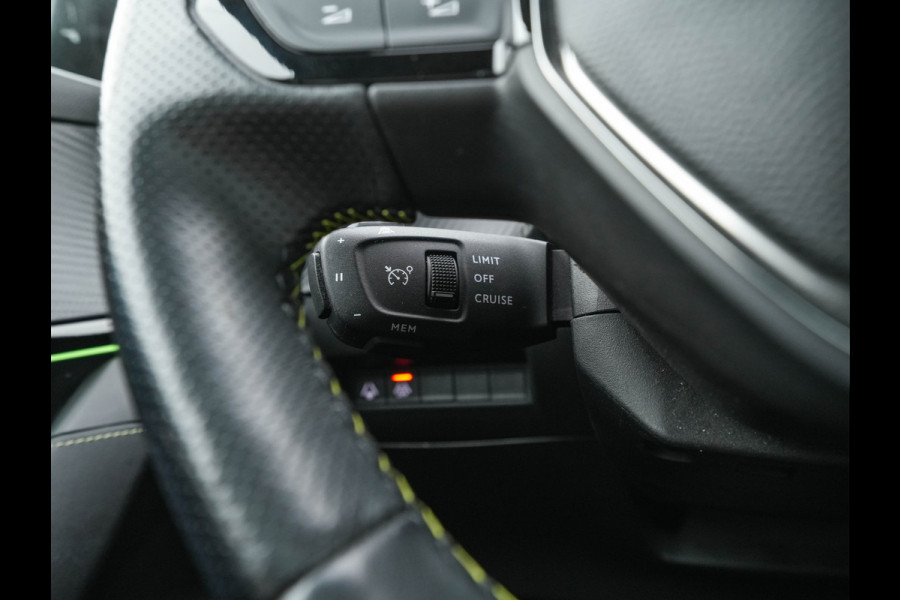 Peugeot e-208 EV GT-Line 350 50 kWh (INCL-BTW) *PANO | FULL-LED | DIGI-COCKPIT | BLINDSPOT | CAMERA | LEATHER-ALCANTARA | AMBIENT-LIGHT | NAVI-FULLMAP | LANE-ASSIST | KEYLESS | DAB | CCS-FASTLOADER | HEATED-SPORTSEATS | 17"ALU