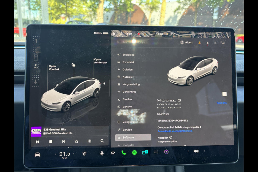 Tesla Model 3 Long Range AWD 78 kWh VAN: 44.900,- VOOR 41.877,- UW HERSFTVOORDEEL: 3.023,- euro. 1e Eigenaar | Origineel NL | BTW-Verrekenbaar | Fabrieksgarantie t/m 2027|