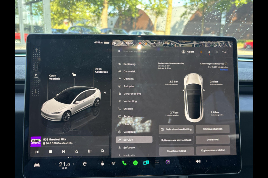 Tesla Model 3 Long Range AWD 78 kWh VAN: 44.900,- VOOR 41.877,- UW HERSFTVOORDEEL: 3.023,- euro. 1e Eigenaar | Origineel NL | BTW-Verrekenbaar | Fabrieksgarantie t/m 2027|