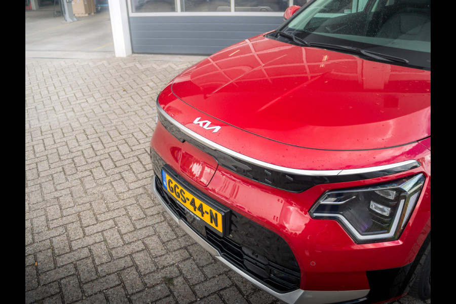 Kia Niro EV Edition Advanced 64.8 kWh l lederen bekleding l stoel stuurwiel verwarming l 17% bijtelling l SOH 100% l