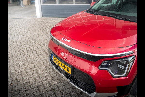 Kia Niro EV Edition Advanced 64.8 kWh l lederen bekleding l stoel stuurwiel verwarming l 17% bijtelling l SOH 100% l