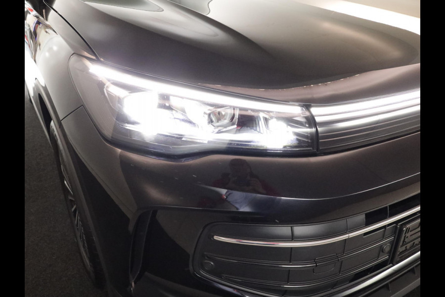 Volkswagen Tiguan 1.5 eTSI Life Edition 130 pk Automaat (DSG) | Navigatie | Elektr. trekhaak | Stoelverwarming | Parkeersensoren | 18"LM velgen  Achteruitrijcamera |