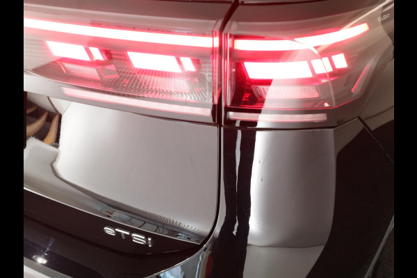 Volkswagen Tiguan 1.5 eTSI Life Edition 130 pk Automaat (DSG) | Navigatie | Elektr. trekhaak | Stoelverwarming | Parkeersensoren | 18"LM velgen  Achteruitrijcamera |