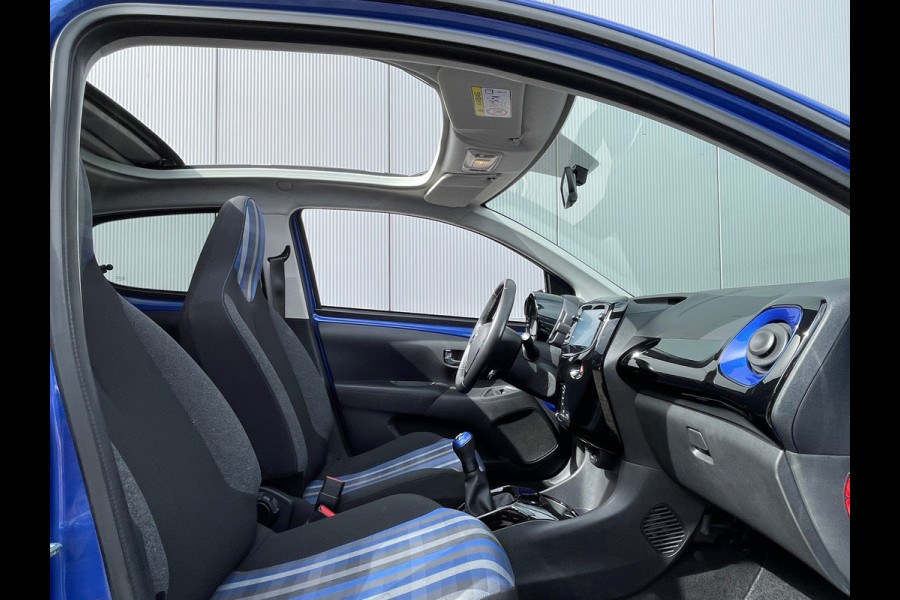 Peugeot 108 1.0 e-VTi Collection TOP! Open Dak / Carplay / Camera