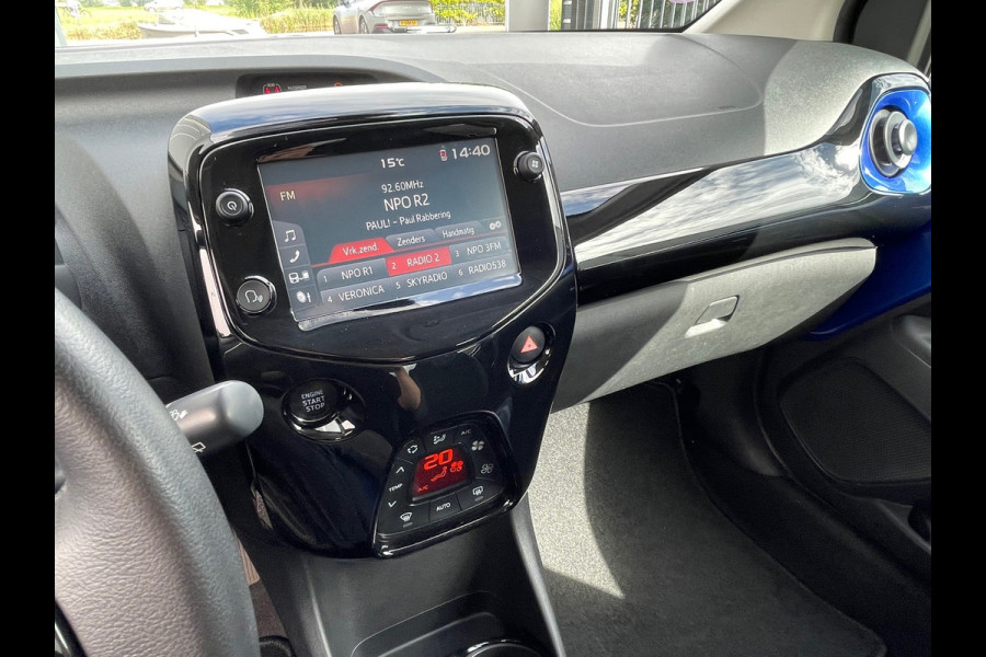 Peugeot 108 1.0 e-VTi Collection TOP! Open Dak / Carplay / Camera