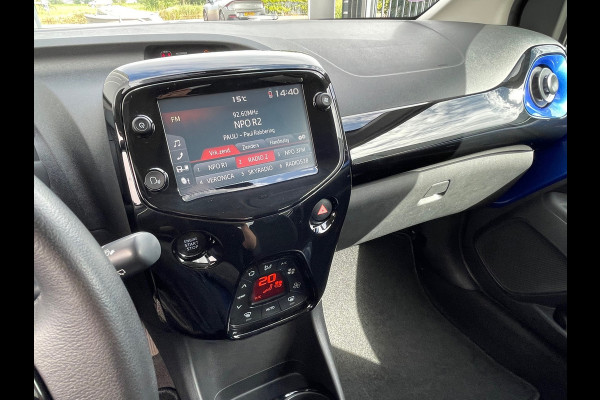 Peugeot 108 1.0 e-VTi Collection TOP! Open Dak / Carplay / Camera