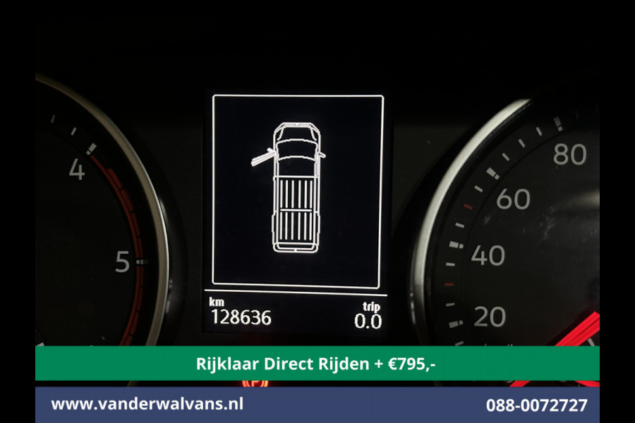 Volkswagen Crafter 2.0 TDI 140pk L3H3 L2H2 Euro6 *Rijklaar Direct Rijden* Airco | Camera | Apple Carplay | Cruisecontrol Parkeersensoren, Android Auto, Chauffeursstoel, Bijrijdersbank, 3000kg trekvermogen, zilver